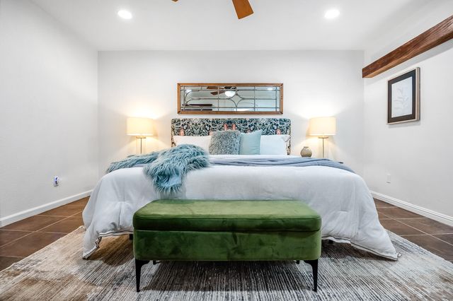 3603 N Minden Court, Visalia, CA 93291