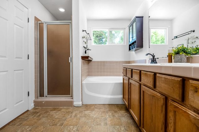 3603 N Minden Court, Visalia, CA 93291