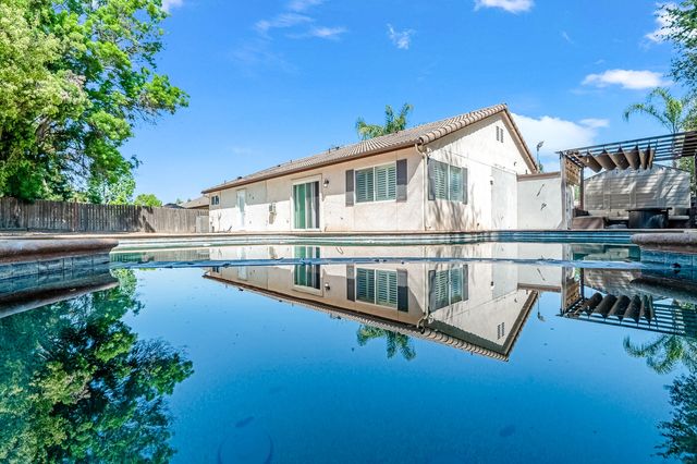 3603 N Minden Court, Visalia, CA 93291