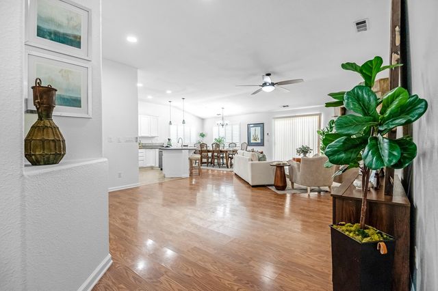 3603 N Minden Court, Visalia, CA 93291