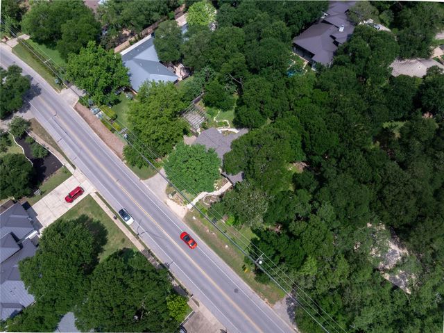 5007 Rollingwood DR, Rollingwood, TX 78746