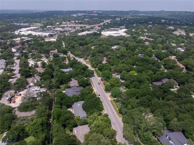 5007 Rollingwood DR, Rollingwood, TX 78746