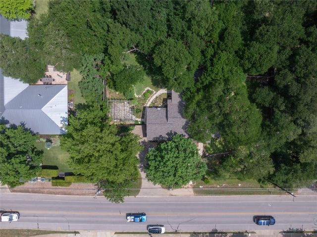 5007 Rollingwood DR, Rollingwood, TX 78746
