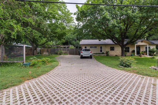 5007 Rollingwood DR, Rollingwood, TX 78746