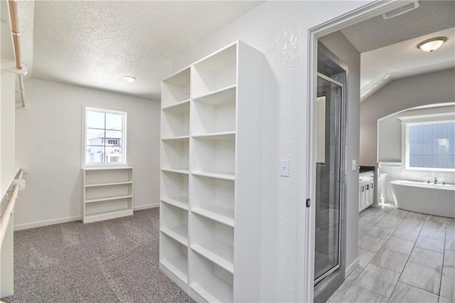 2717 W Park Street, Olathe, KS 66061