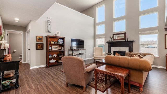 199 Auburn Drive, Newark, OH 43055