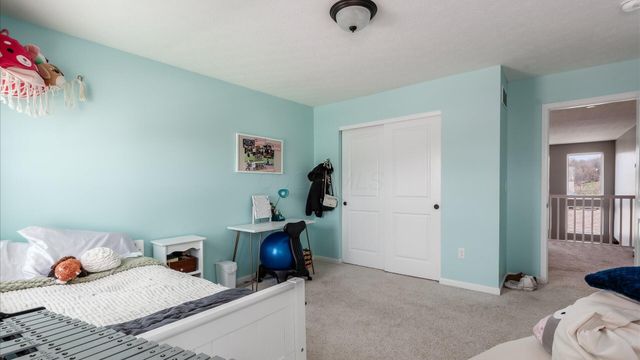 199 Auburn Drive, Newark, OH 43055