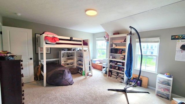 199 Auburn Drive, Newark, OH 43055
