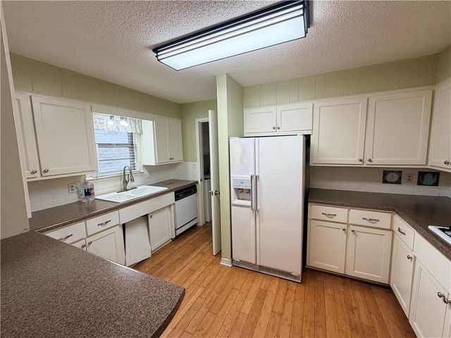 115 S Country Club Road, Siloam Springs, AR 72761