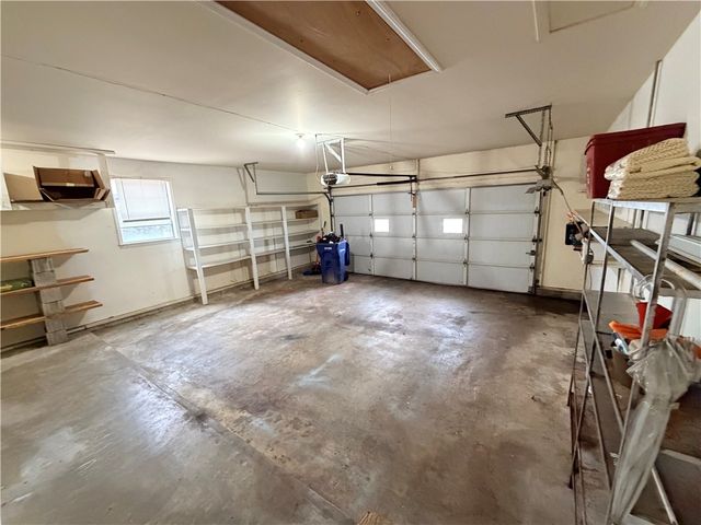 115 S Country Club Road, Siloam Springs, AR 72761