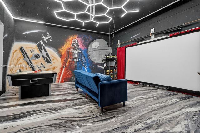 5161 SW 159th Ct, Miami, FL 33185