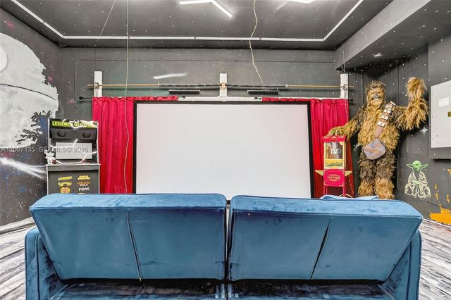 5161 SW 159th Ct, Miami, FL 33185