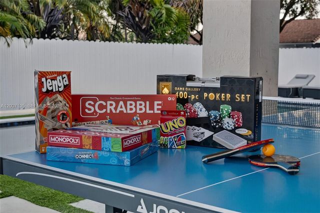 5161 SW 159th Ct, Miami, FL 33185