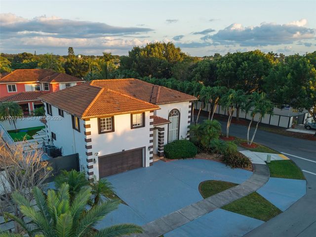 5161 SW 159th Ct, Miami, FL 33185