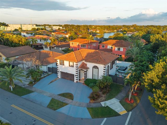 5161 SW 159th Ct, Miami, FL 33185