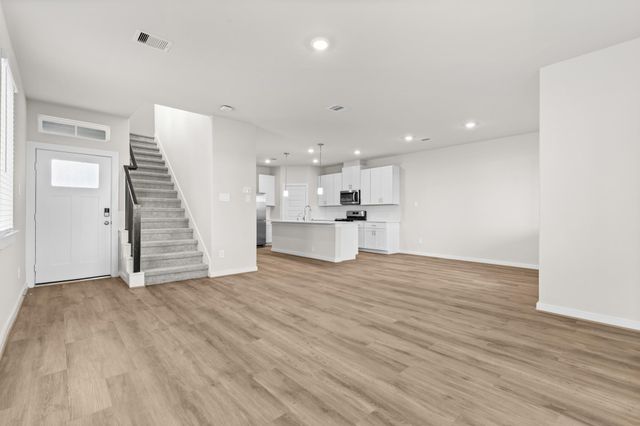2213 Bay Breeze Drive, Kemah, TX 77565