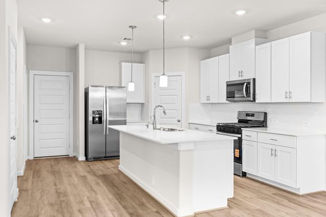 2213 Bay Breeze Drive, Kemah, TX 77565