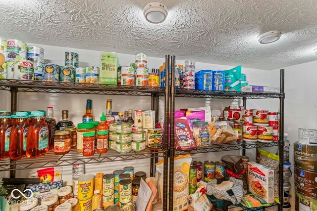 314 Perlican Drive, Cicero, IN 46034
