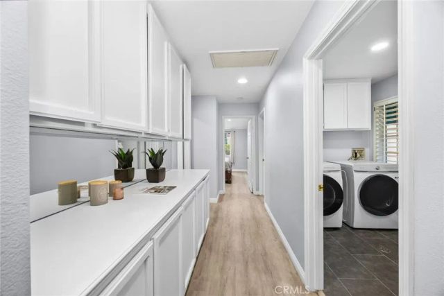 56 Lakefront 52, Irvine, CA 92604
