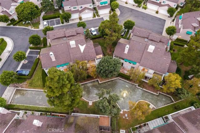 56 Lakefront 52, Irvine, CA 92604