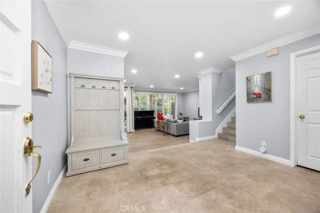 56 Lakefront 52, Irvine, CA 92604