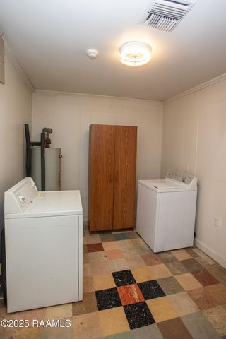 1606 Anse Broussard Highway, Breaux Bridge, LA 70517