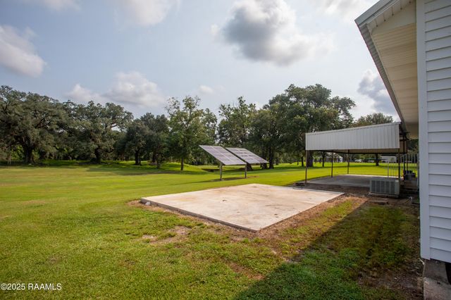 1606 Anse Broussard Highway, Breaux Bridge, LA 70517