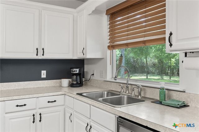 8099 Fm 2484, Salado, TX 76571