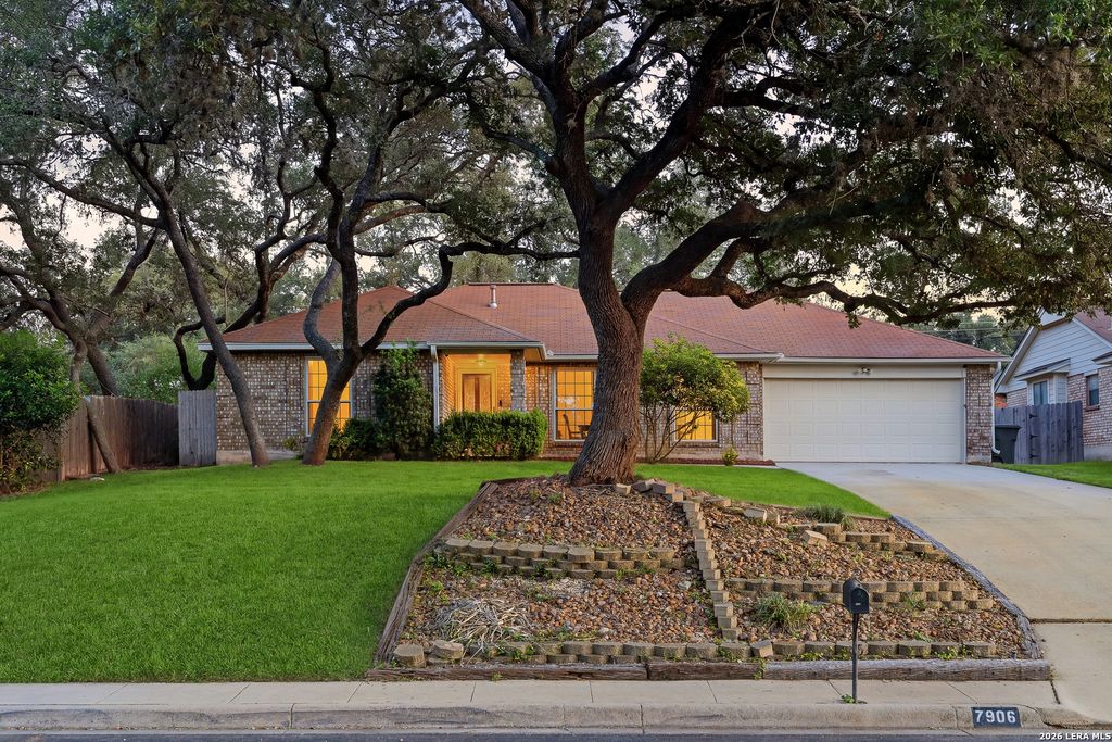 7906 Creek Trail, San Antonio, TX 78254