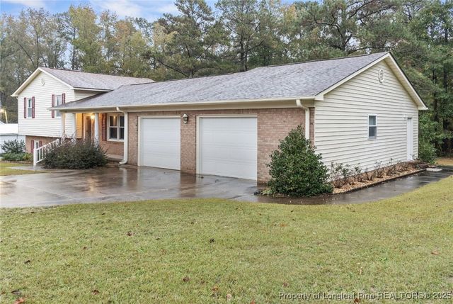 226 Red Oak Drive, Spring Lake, NC 28390