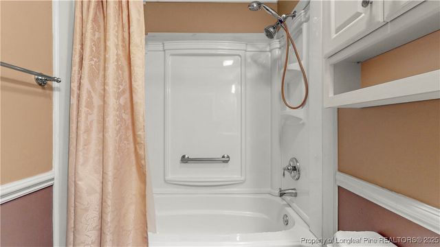 226 Red Oak Drive, Spring Lake, NC 28390