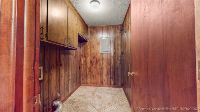 226 Red Oak Drive, Spring Lake, NC 28390