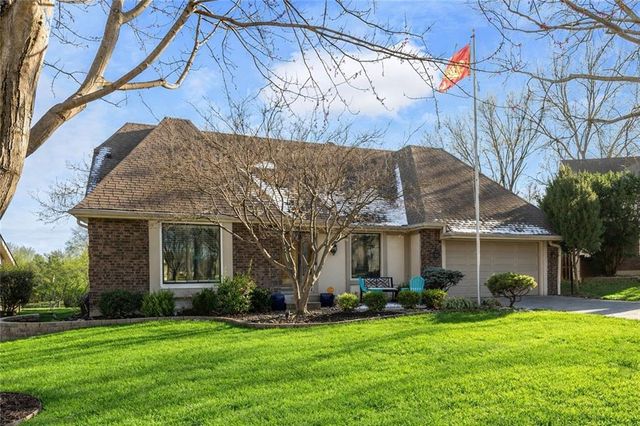 10154 Halsey Street, Lenexa, KS 66215