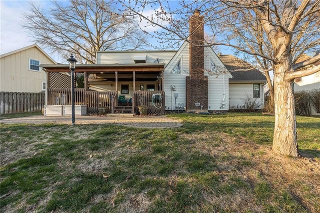 10154 Halsey Street, Lenexa, KS 66215