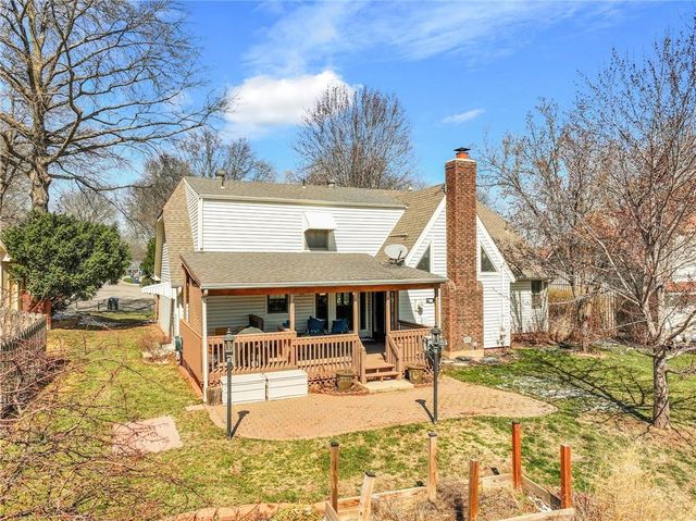 10154 Halsey Street, Lenexa, KS 66215