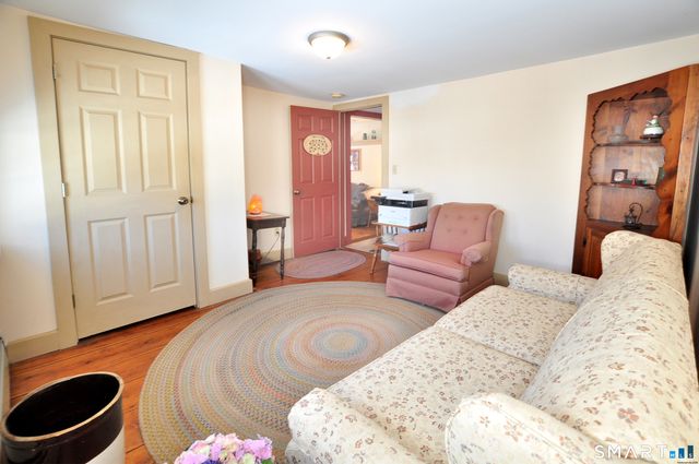 537 Center Street, Manchester, CT 06040