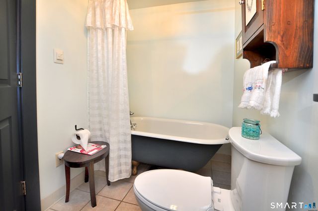 537 Center Street, Manchester, CT 06040