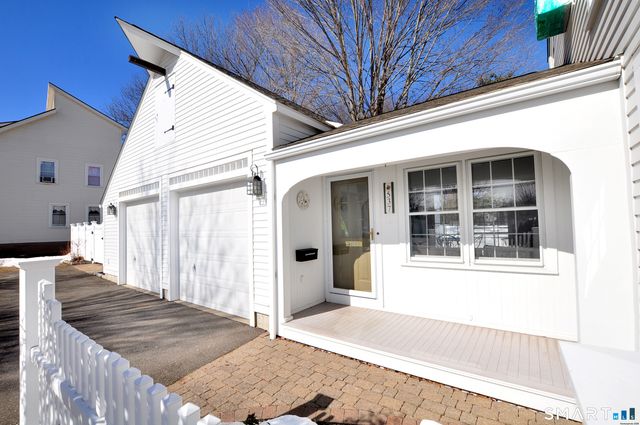 537 Center Street, Manchester, CT 06040