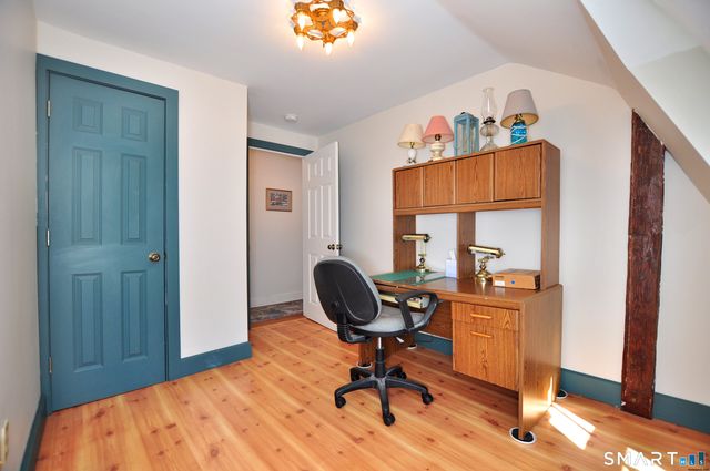 537 Center Street, Manchester, CT 06040