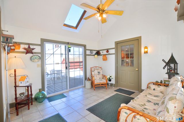 537 Center Street, Manchester, CT 06040