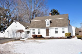 537 Center Street, Manchester, CT 06040