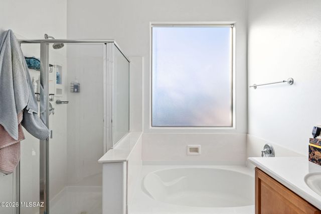 13749 N High Mountain View Place, Tucson, AZ 85739