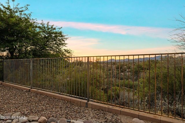 13749 N High Mountain View Place, Tucson, AZ 85739