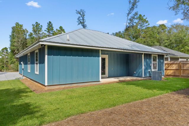 1259 Martin Rd Road, Defuniak Springs, FL 32433