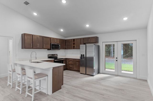 1259 Martin Rd Road, Defuniak Springs, FL 32433