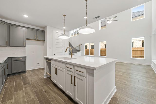 621 Buckaroo DR, Georgetown, TX 78633