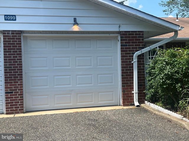 1099-A ARGYLL CIR, Lakewood, NJ 08701