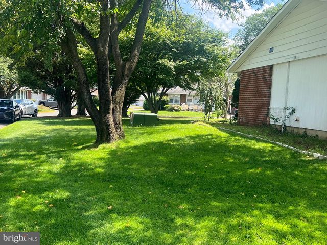 1099-A ARGYLL CIR, Lakewood, NJ 08701