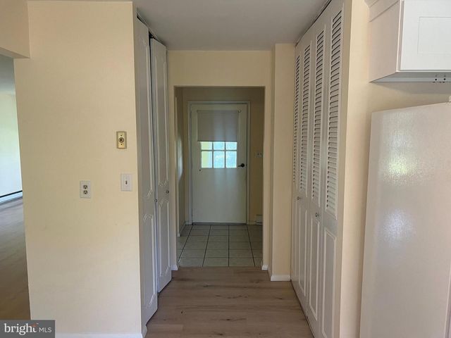 1099-A ARGYLL CIR, Lakewood, NJ 08701