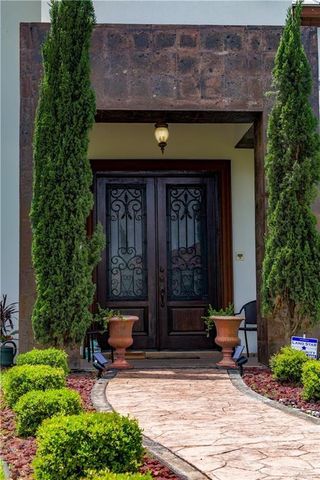 819 Comedy Drive, Edinburg, TX 78542